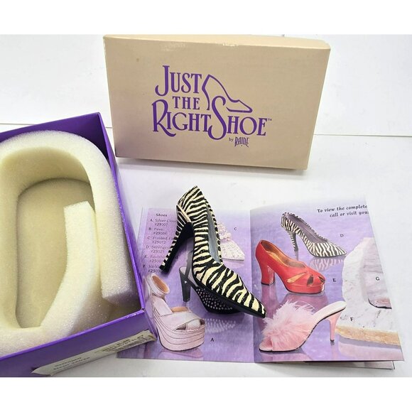 Seremgeti Just The Right Shoe Raine Zebra Stiletto Shoe Miniature Figurine PR603 - Picture 8 of 10